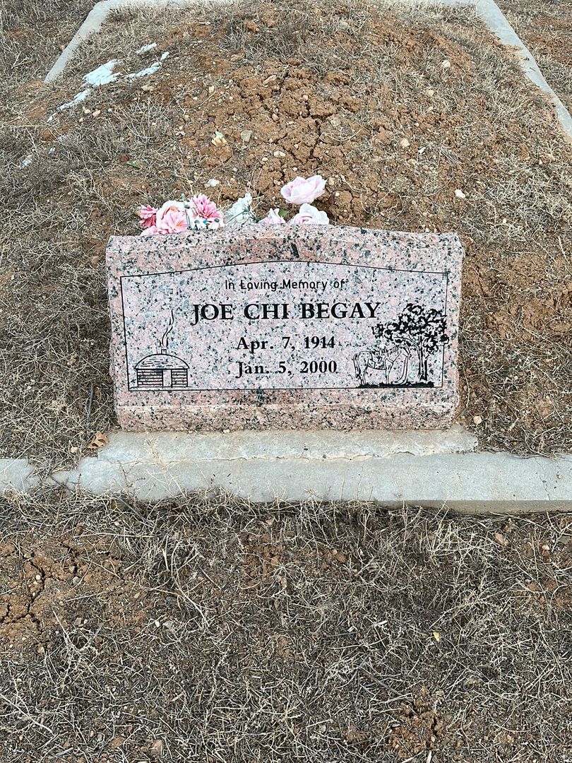 Joe Chi Begay's grave. Photo 1